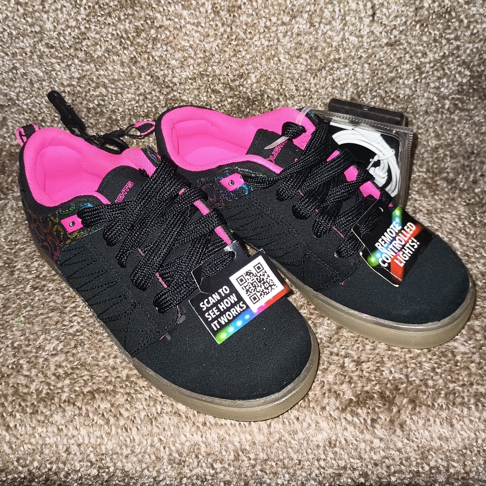 Brand New Girls Flashlight light up shoes